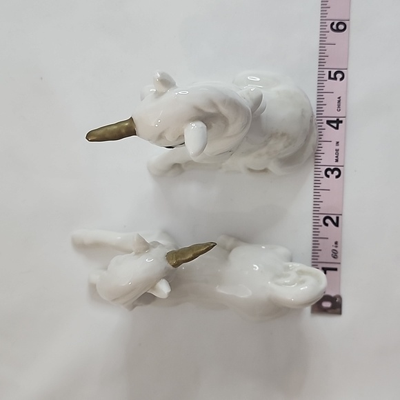 Vintage Porcelain Enesco White and Gold Unicorn Figurines - Picture 11 of 14